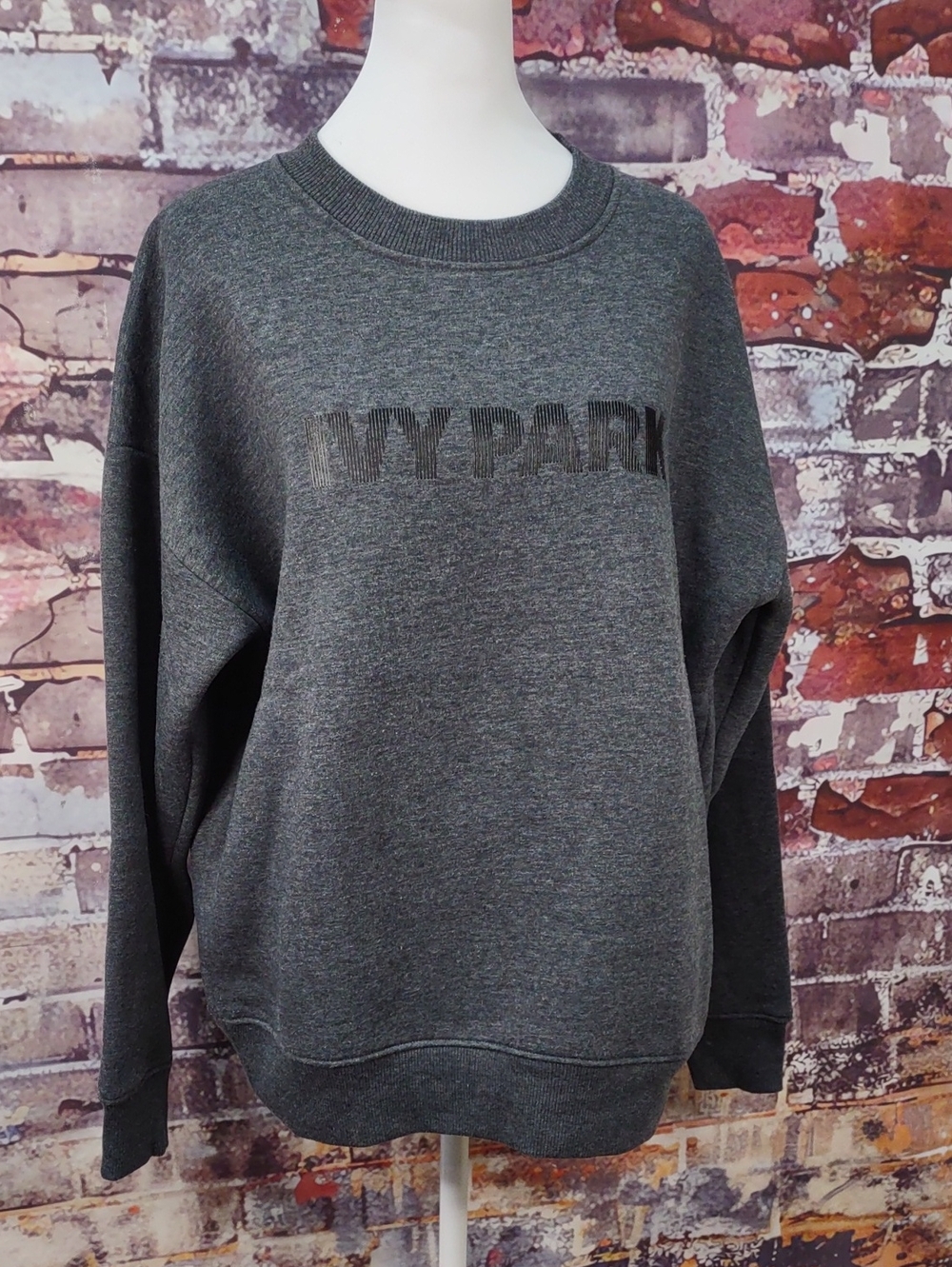 IVY PARK Logo Crewneck Sweatshirt